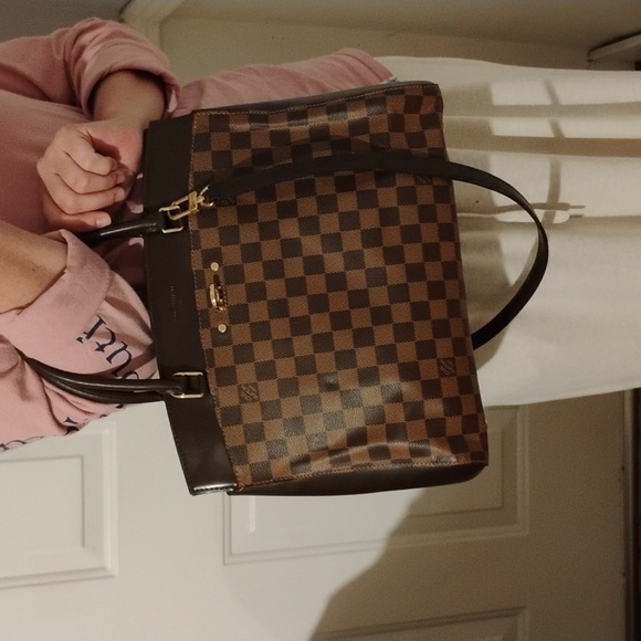 ON HOLD @cheriealyons Louis Vuitton Damier Ebene Rivoli MM W Strap (No Lock/Key) - Picture 16 of 16